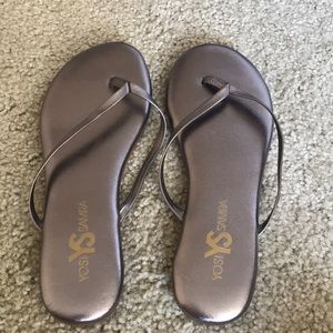 Brand new Yosi Samra Metallic Leather Flip Flop